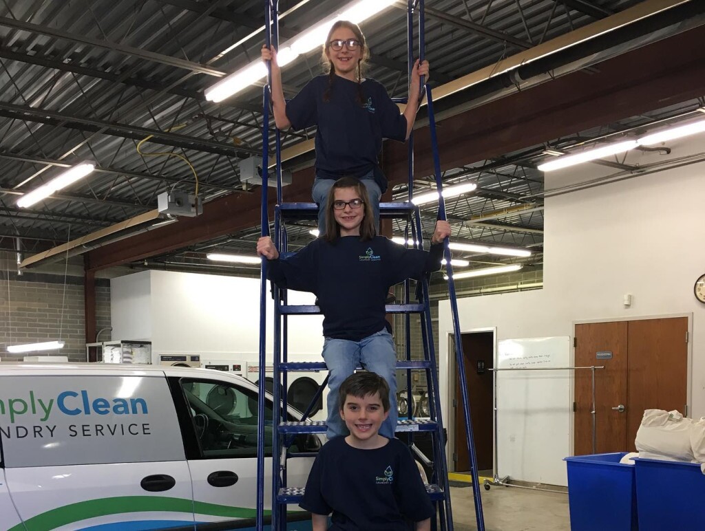 Creve Coeur Residential and Commercial Laundry Service
