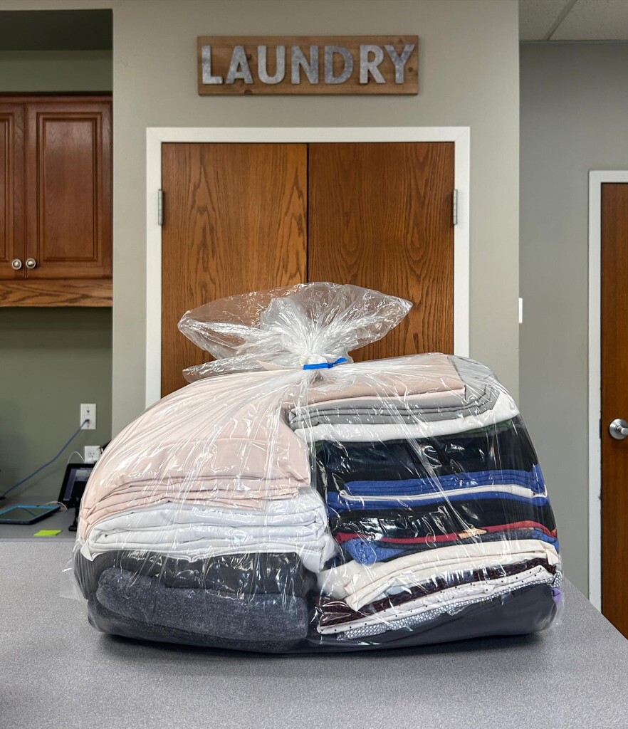 63131 Residential and Commercial Laundry Service